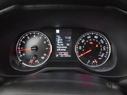 Used 2022 Toyota RAV4 LE FWD image 13