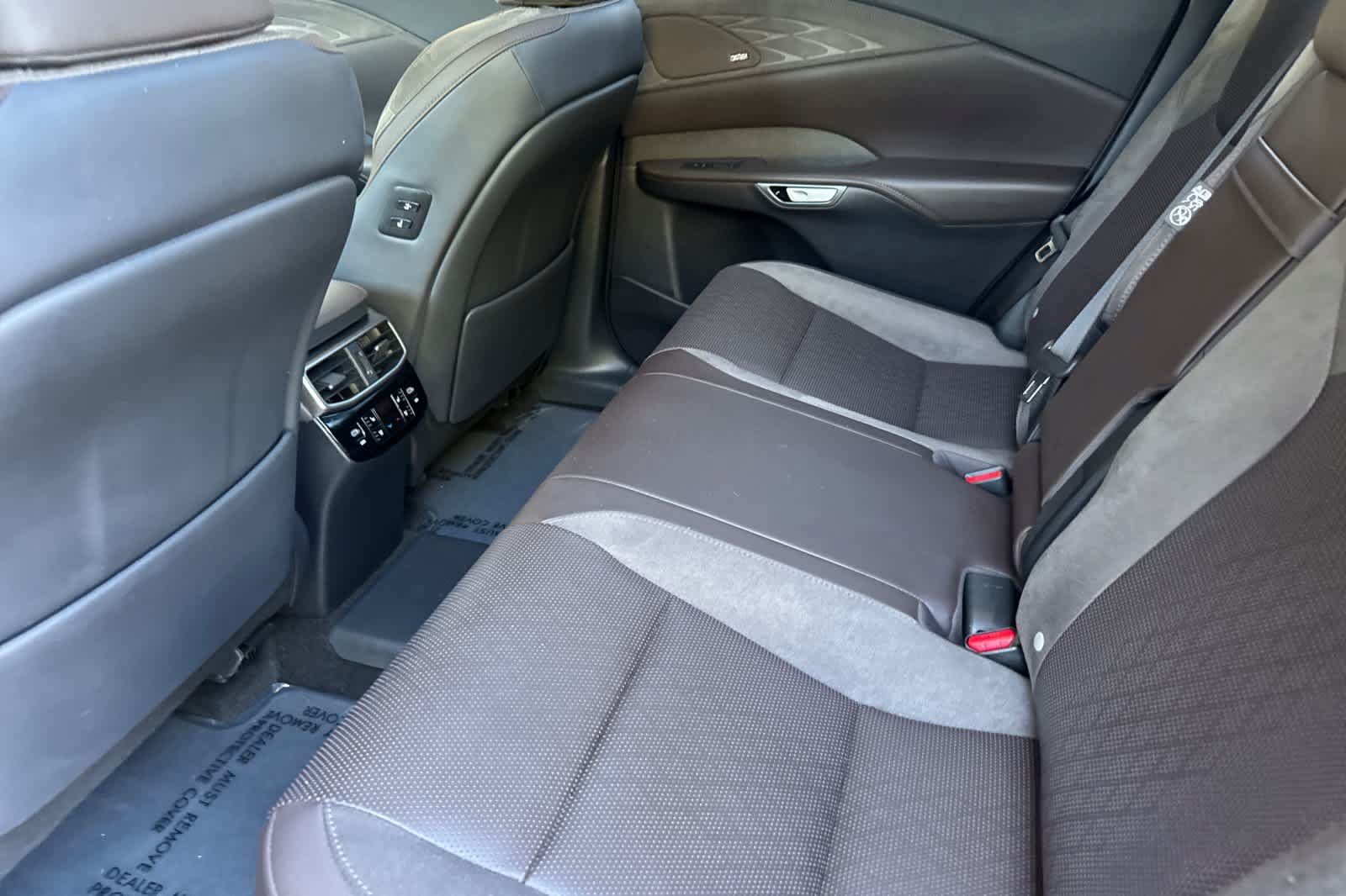 Certified 2024 Lexus RX 450h AWD w/ Convenience Package image 4