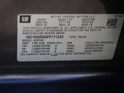 Used 2015 Chevrolet Silverado 2500 LTZ w/ LTZ Plus Package image 32