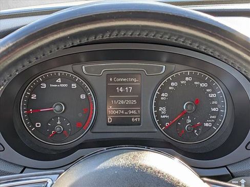 Used 2017 Audi Q3 2.0T Premium image 12