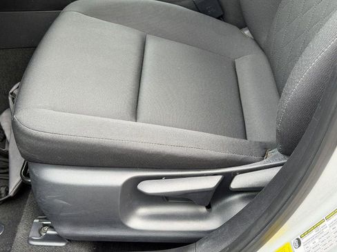 Certified 2025 Toyota Corolla LE image 25