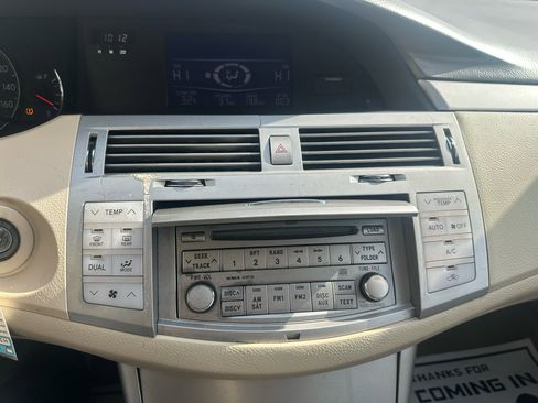 Used 2008 Toyota Avalon XL image 16