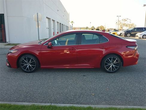 Certified 2023 Toyota Camry SE image 7