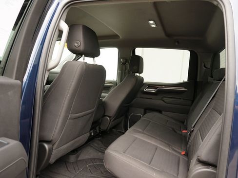Used 2022 Chevrolet Silverado 1500 LT image 18