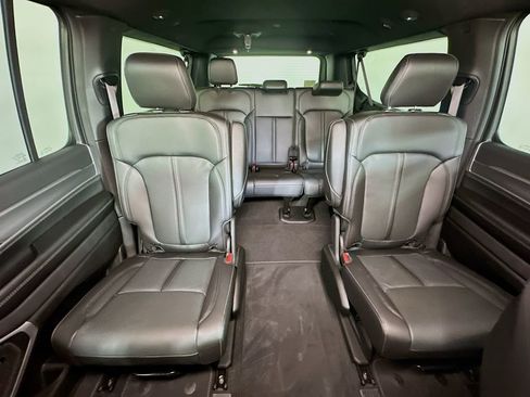 New 2026 Jeep Grand Wagoneer L 4WD image 10