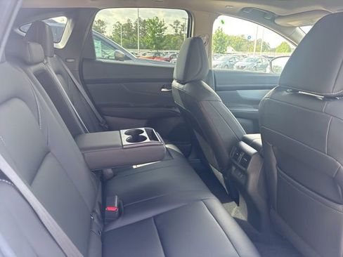 New 2025 Nissan Murano SL image 18