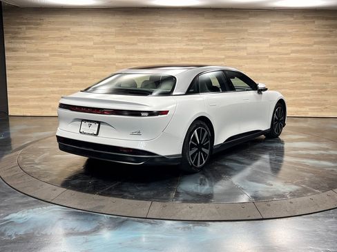 Used 2023 Lucid Air Touring image 8