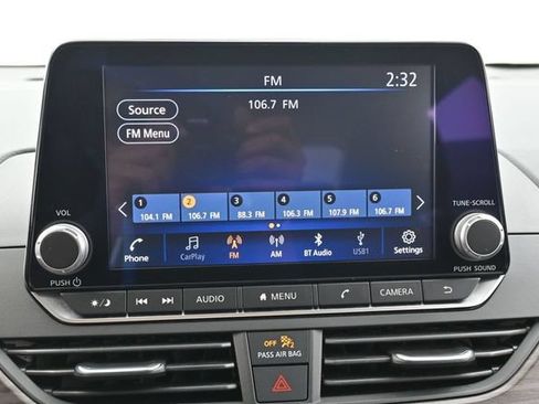 Used 2025 Nissan Altima 2.5 SV FWD image 20