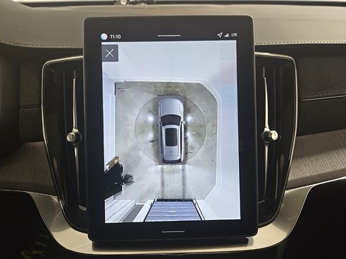 New 2026 Volvo XC90 B6 Ultra image 19