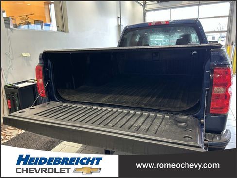Used 2018 Chevrolet Silverado 1500 LT w/ All Star Edition AWD/4WD image 15