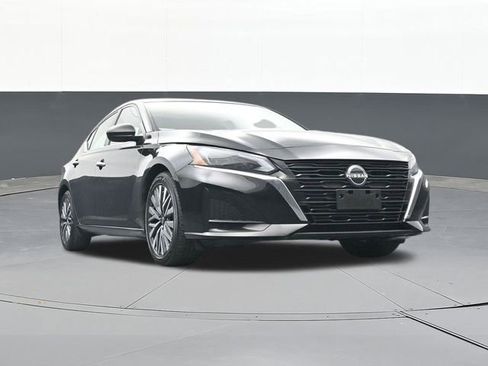 Used 2024 Nissan Altima 2.5 SV image 53