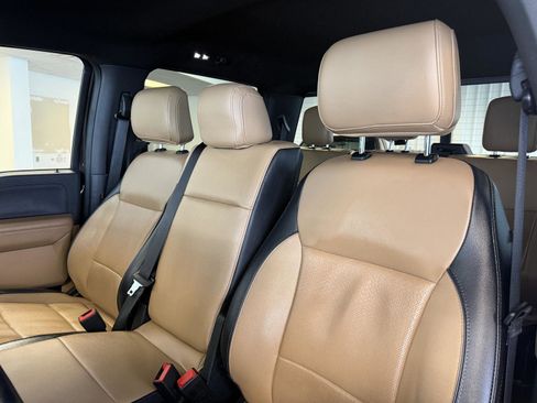 Used 2024 Ford F250 Lariat w/ Chrome Package image 19