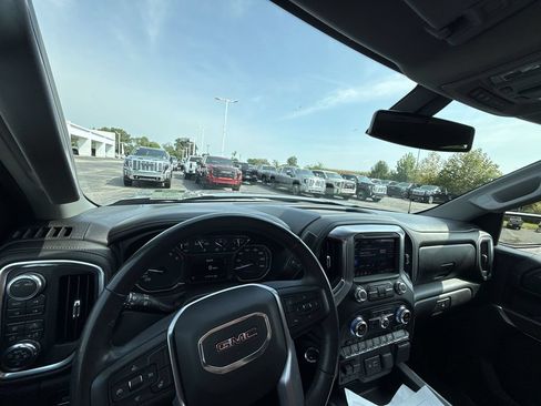 Certified 2020 GMC Sierra 1500 SLT w/ SLT Premium Package AWD/4WD image 16