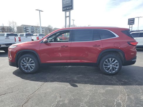 New 2026 Buick Enclave Preferred w/ LPO, Floor Liner Package image 8