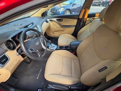 Used 2012 Hyundai Elantra GLS w/ Preferred Pkg 3 FWD image 12