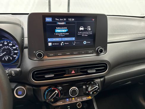 Used 2023 Hyundai Kona SEL FWD image 28