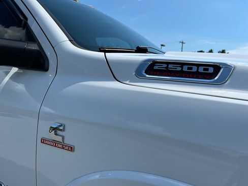 Used 2021 RAM 2500 Laramie AWD/4WD image 38