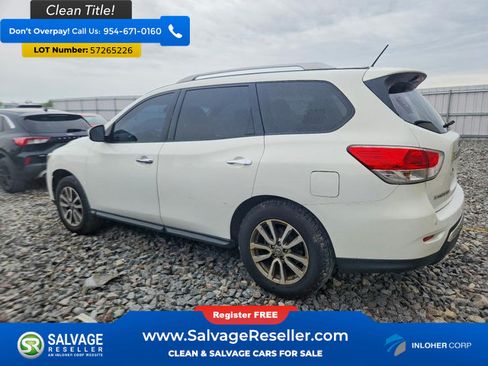 Used 2014 Nissan Pathfinder SV AWD/4WD image 3