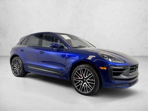 Certified 2024 Porsche Macan GTS AWD/4WD image 7