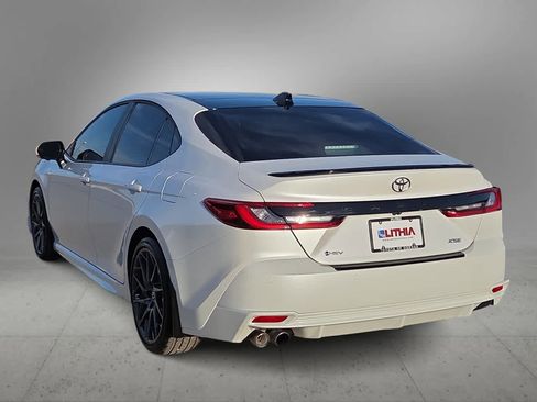 Used 2025 Toyota Camry XSE w/ Premium Plus Package image 7