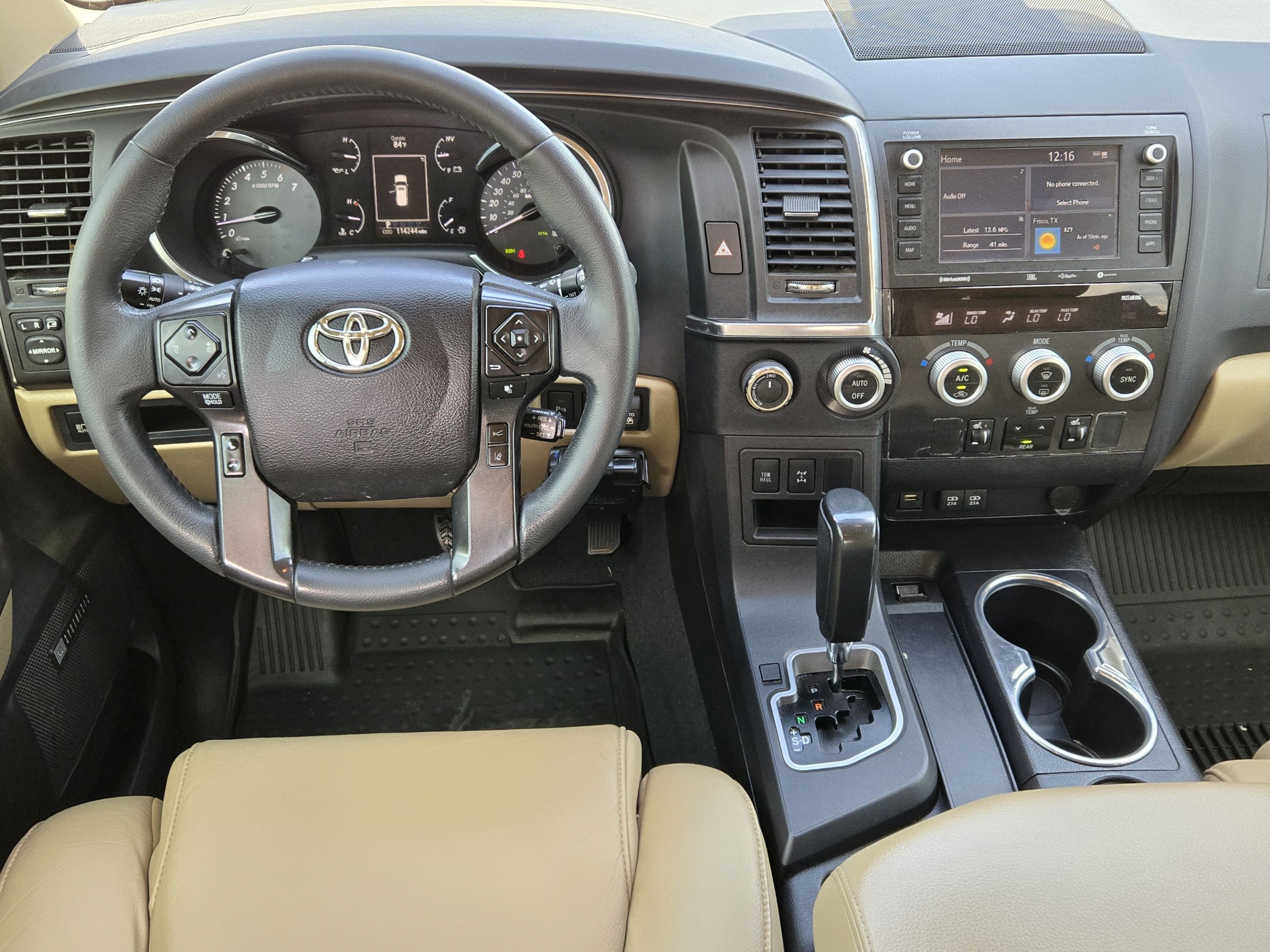 Used 2020 Toyota Sequoia Limited w/ Safety & Convenience Package AWD/4WD image 25