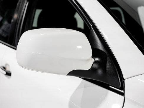 Used 2010 Porsche Cayenne GTS image 41