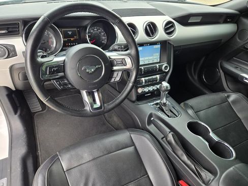 Used 2017 Ford Mustang Premium w/ Equipment Group 201A RWD image 18