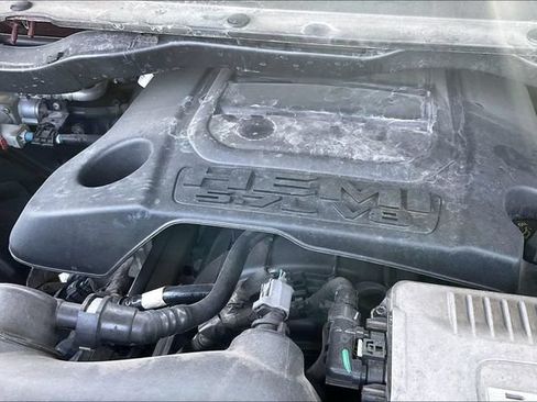 Used 2021 RAM 1500 Laramie AWD/4WD image 31