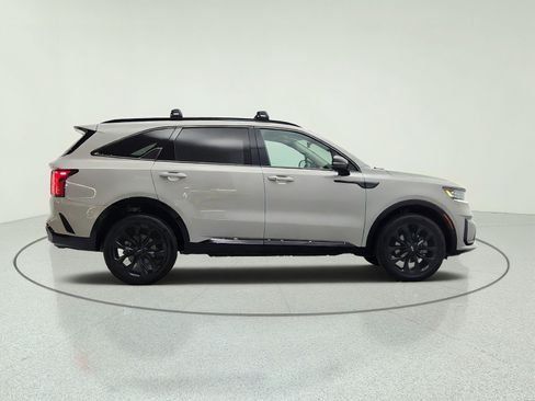 Used 2022 Kia Sorento SX AWD/4WD image 4