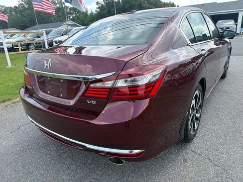 Used 2016 Honda Accord EX-L image 8