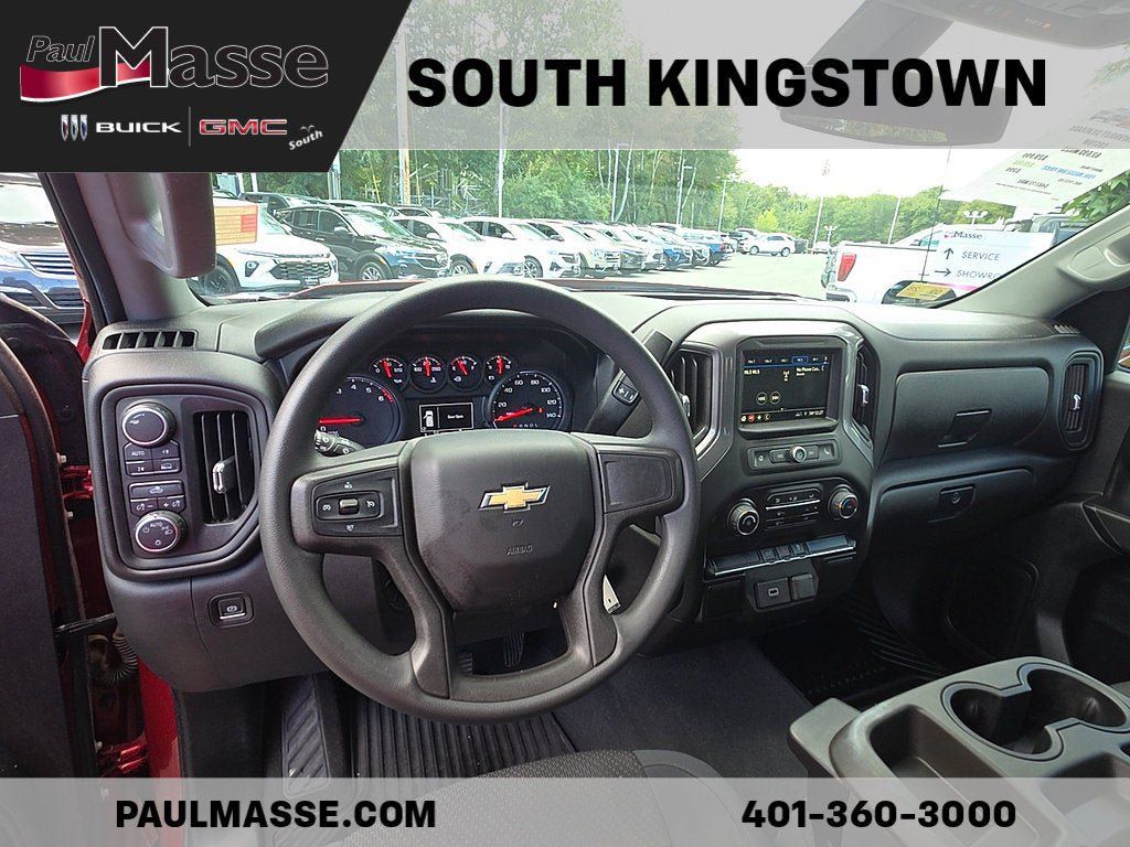 Used 2019 Chevrolet Silverado 1500 Custom w/ Custom Value Package AWD/4WD image 17