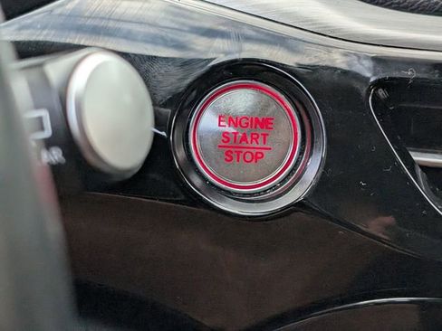 Used 2024 Acura MDX FWD image 30