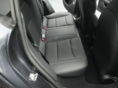 Used 2024 Tesla Model 3 Performance image 21