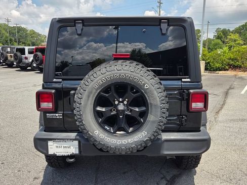 Used 2022 Jeep Wrangler Unlimited Sport AWD/4WD image 7