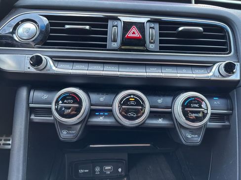 Used 2019 Genesis G70 3.3T Advanced w/ Sport Package image 22