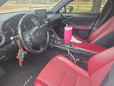 Used 2021 Lexus IS 300 image 13