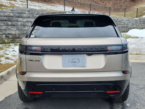 New 2026 Land Rover Range Rover Velar Dynamic SE image 7