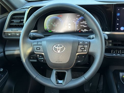 New 2026 Toyota Crown XLE image 21