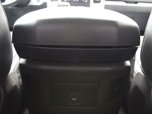 Used 2010 Dodge Ram 1500 Truck Sport image 36