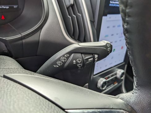 Certified 2023 Ford Edge SEL w/ Convenience Package image 32