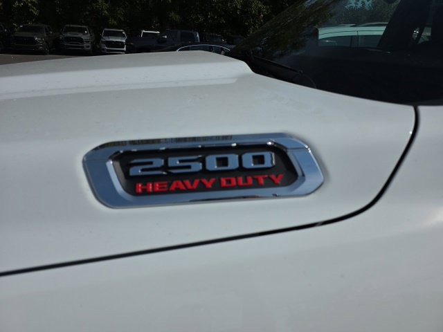Used 2026 RAM 2500 Laramie AWD/4WD image 3