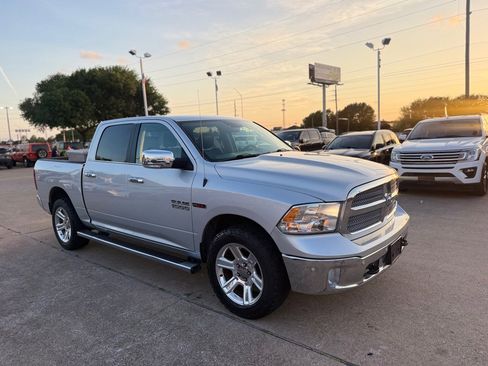 Used 2017 RAM 1500 Lone Star image 4
