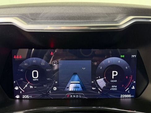 Used 2024 GMC Canyon Elevation RWD image 10
