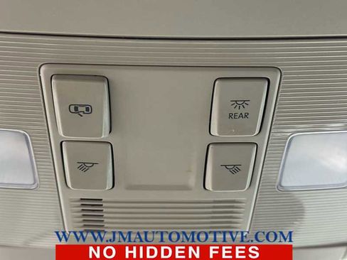 Used 2019 Volkswagen Atlas SE image 38