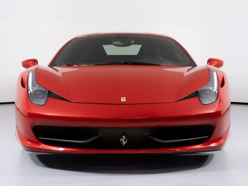 Used 2013 Ferrari 458 Italia Coupe image 10
