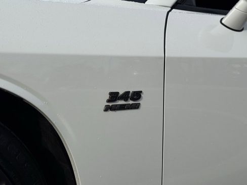 Used 2019 Dodge Challenger R/T w/ Driver Convenience Group image 7