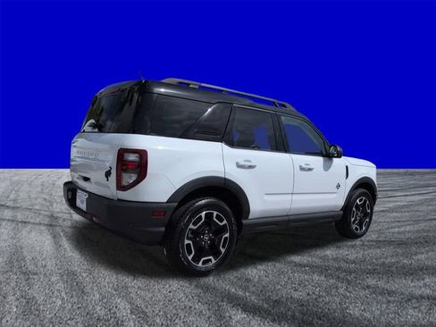 Certified 2023 Ford Bronco Sport Outer Banks w/ Tech Package image 4