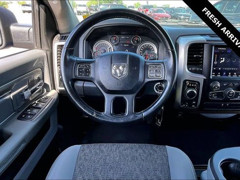 Used 2019 RAM 1500 Classic SLT w/ Luxury Group AWD/4WD image 10