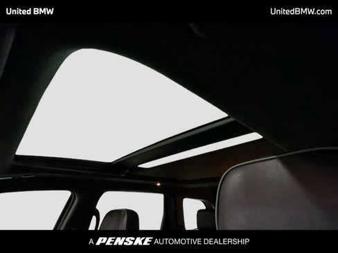 Used 2019 Jeep Grand Cherokee Overland image 12