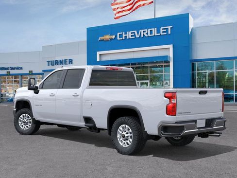 New 2026 Chevrolet Silverado 2500 LT w/ Safety Package AWD/4WD image 3